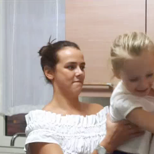 Daniel Ducruet avec ses filles Pauline Ducruet et Linoué Ducruet, chez lui au Cap d'Ail, dans le magazine Story : des vies hors normes diffusé sur M6 le 21 juillet 2019.