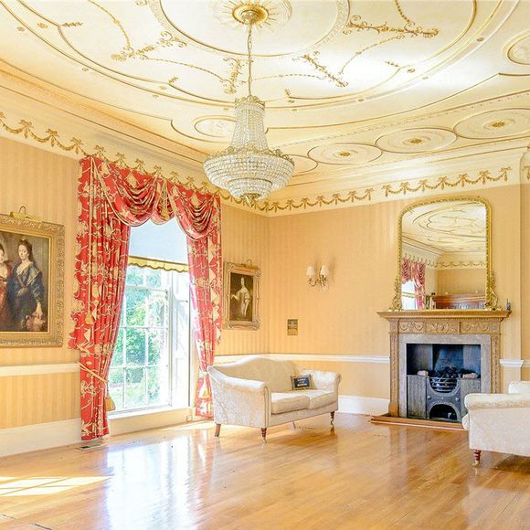 Rupert Grint, la star de « Harry Potter », met en vente son manoir du XVIIIe siècle pour 6 millions de livres sterling. Photo : ABACAPRESS.COM