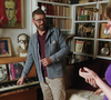 Un petit piano de jazz et le bureau de l'écrivain font partie des pièces emblématiques.

Visite de l'appartement de Boris Vian, resté intact des décennies après son départ.