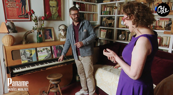 Un petit piano de jazz et le bureau de l'écrivain font partie des pièces emblématiques.

Visite de l'appartement de Boris Vian, resté intact des décennies après son départ.