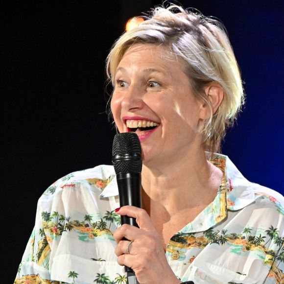 Maïtena Biraben lors du festival Solidays sur l'Hippodrome de Longchamp à Paris le 26 juin 2022.

© Lionel Urman / Panoramic / Bestimage