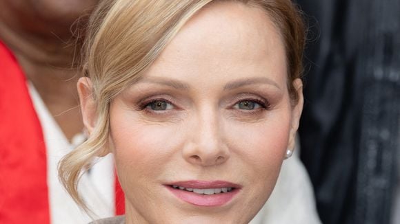 Charlene de Monaco rayonnante avec une paire de chaussures plates à plus de 700 euros