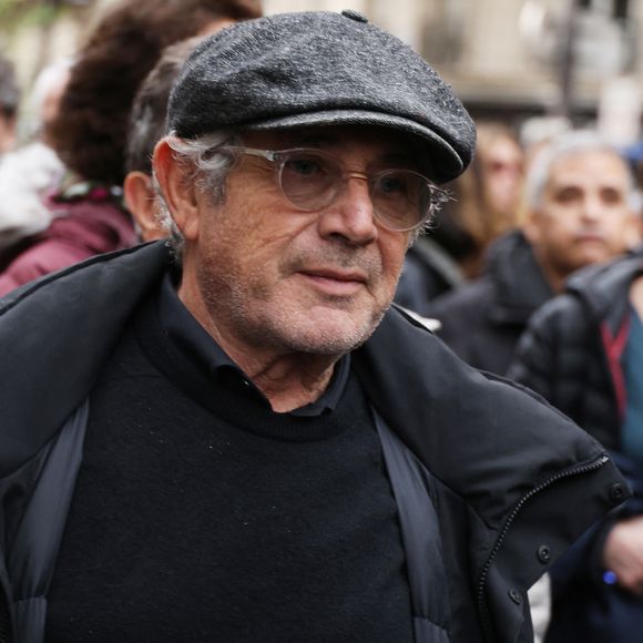 Michel Boujenah - Marche pour la République et contre l'antisémitisme à Paris le 12 novembre 2023. © Denis Guignebourg / Bestimage