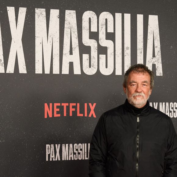 Olivier Marchal est vu lors de la première de la série Netflix Pax Massilia à Marseille, en France, le 29 novembre 2023. Photo par Laurent Coust/ABACAPRESS.COM