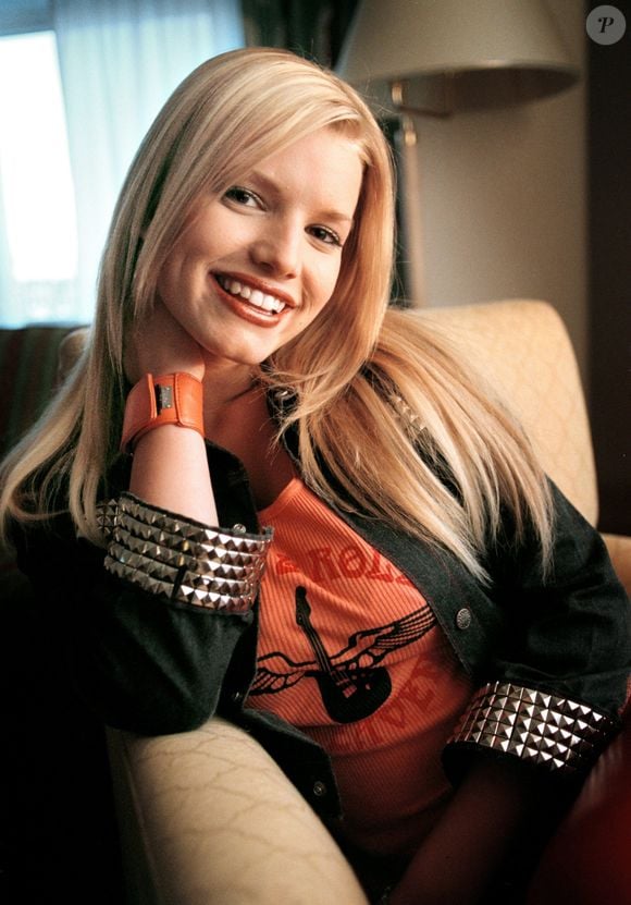 Jessica Simpson pose à Stockholm en Suède le 7 mars 2000. AFTONBLADET BILD / BESTIMAGE