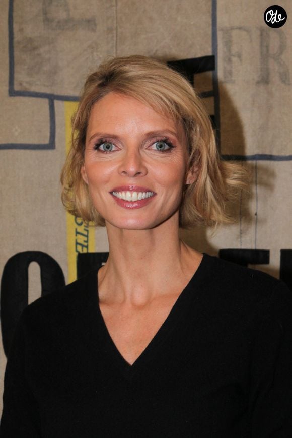 Exclusif - Sylvie Tellier lors du vernissage de l'exposition "Toutes Marianne" de Sylvie Castioni au musée postal à Paris le 14 avril 2026
© Philippe Baldini / Bestimage