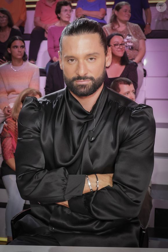 Hugo Manos - Enregistrement de l'émission "TPMP People (Touche Pas à Mon Poste)", présentée par M.Delormeau, et diffusée sur C8 le 10 septembre
© Jack Tribeca / Bestimage