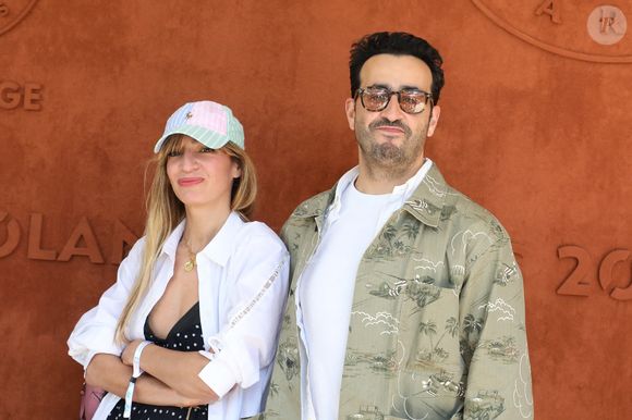 Ensemble, Jonathan Cohen et Giulietta Canzani Mora ont eu deux enfants

Jonathan Cohen et sa compagne Giulietta Canzani Mora Dj Piu Piu au village lors des internationaux de France Roland Garros à Paris le 13 juin 2021.

© Dominique Jacovides / Bestimage
