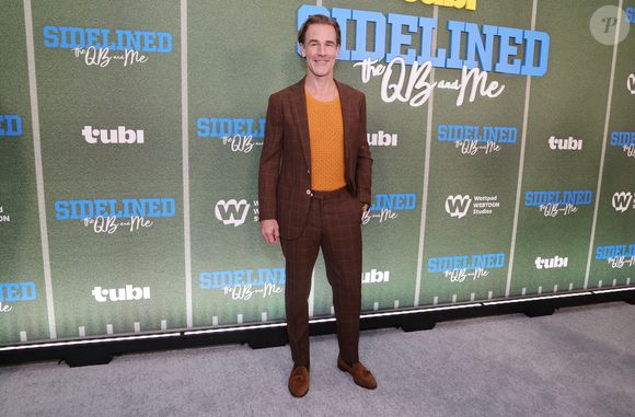 James Van Der Beek à la première de Sidelined : The QB and Me' Premiere at The London West Hollywood in West Hollywood, CA, USA on November 14 2024. Photo by Fati S/ABACAPRESS.COM