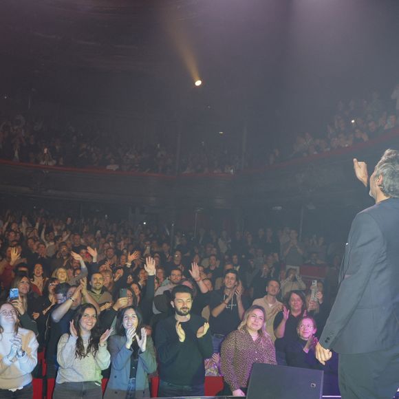 Exclusif - Ary Abittan sur la scène de la Cigale de Paris avec son spectacle "Authentique" le 18, 19, 22 et 23 février 2025. © Coadic Guirec/Bestimage