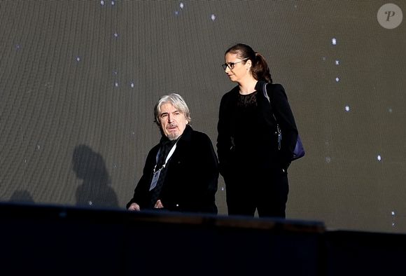 Serge Lama et Luana Santonino - Le président de la République française et sa femme la Première Dame assistent au concert en hommage à Charles Aznavour sur la place de la République à Erevan, Arménie, le 11 octobre 2018. © Dominique Jacovides/Bestimage