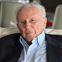 Philippe Bouvard reposera dans sa ville, sa "patrie" : les informations sur son dernier voyage sont connues
