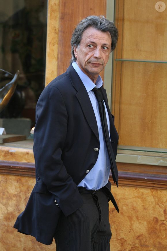 Hervé Vilard
Abaca