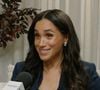 Meghan Markle a dévoilé les coulisses de tournage de son émission "With Love, Meghan". 

Meghan Markle s'est confiée face à Emma Grede, revenant sur la vidéo sur laquelle on peut la voir twerker alors qu'elle allait accoucher. "C'est aussi un moyen de rappeler que malgré tout le bruit que les gens font, il y a une vie authentique qui se déroule en coulisses", a-t-elle affirmé. © Emma Grede - JLPPA / Bestimage
