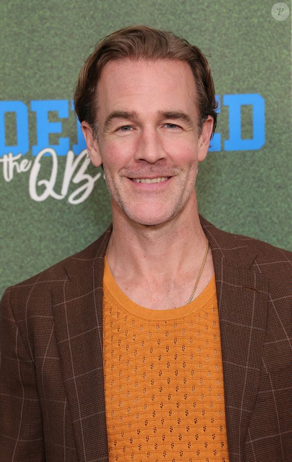 James Van Der Beek à la première de Sidelined : The QB and Me' Premiere at The London West Hollywood in West Hollywood, CA, USA on November 14 2024. Photo by Fati S/ABACAPRESS.COM
