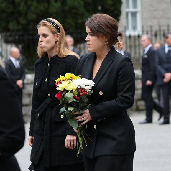 Eugénie d'York et Béatrice d'York le 10 septembre 2022. Photo par Stephen Lock/i-Images/ABACAPRESS.COM