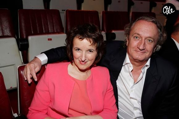 Anne Roumanoff et Philippe Vaillant ont été mariés pendant vingt-quatre ans avant leur divorce en 2018.

Anne Roumanoff et Philippe Vaillant - Gala de l'IFRAD au Cirque D'Hiver a Paris le 25 septembre 2013.
OLIVIER BORDE / BESTIMAGE