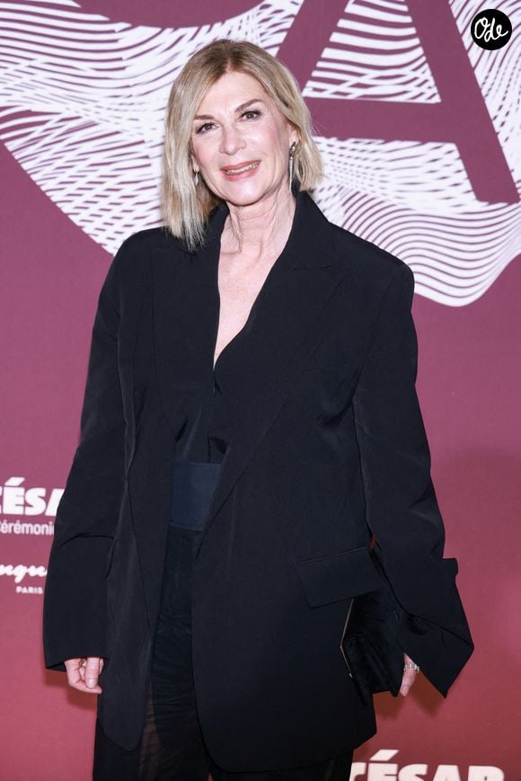 Michèle Laroque pose à son arrivée au dîner de gala organisé à l'issue de la 51e cérémonie des César, qui s'est tenue au célèbre restaurant Fouquet's à Paris le 26 février 2026. Photo de David Boyer/ABACAPRESS.COM