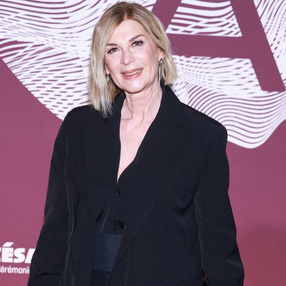 Michèle Laroque pose à son arrivée au dîner de gala organisé à l'issue de la 51e cérémonie des César, qui s'est tenue au célèbre restaurant Fouquet's à Paris le 26 février 2026. Photo de David Boyer/ABACAPRESS.COM