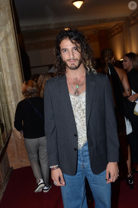 Julien Sebbag lors du "Etam Show 2023" au club "Le Palace" lors de la Fashion Week de Paris (PFW), le 26 septembre 2023.
© Rachid Bellak/Bestimage