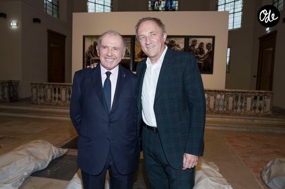 François Pinault et son fils François-Henri Pinault - Vernissage de l'exposition "Echos" pour l'inauguration du nouveau siège de Kering dans l'ancien hôpital Laennec et à l'occasion des Journées du Patrimoine à Paris. Une partie des oeuvres fait partie de la collection Pinault. Le 16 septembre 2016
© Olivier Borde / Bestimage
