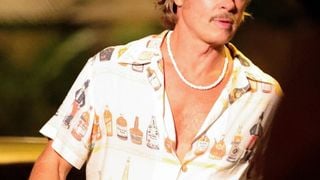 Comme Anne Deneuchatel, une Suisse pensait être en couple avec Brad Pitt et lui a versé près de 100 000 euros