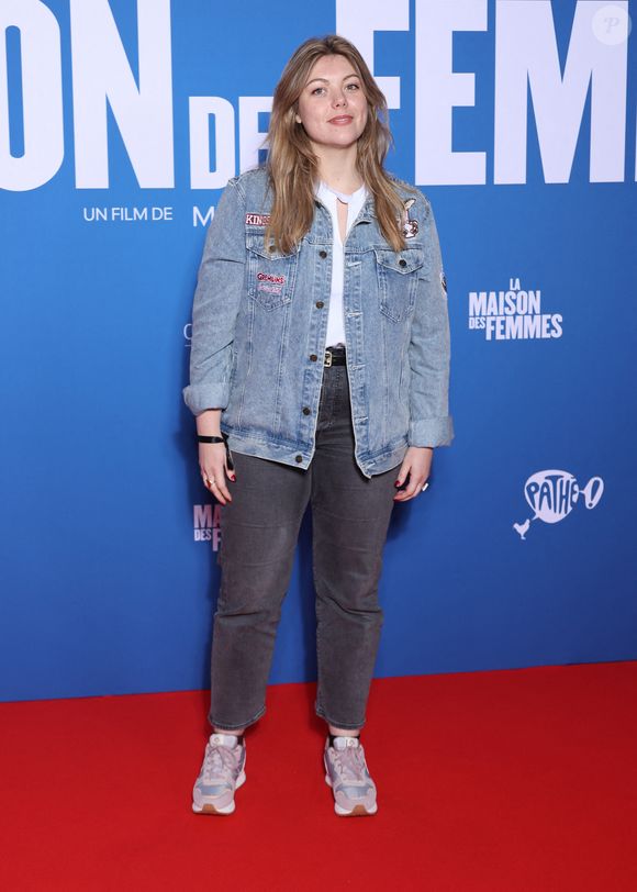 Heloise Martin lors de la première du film 'La maison des femmes' au cinéma Pathé Palace le 19 Février 2026 à Paris. © Denis Guignebourg / BestImage