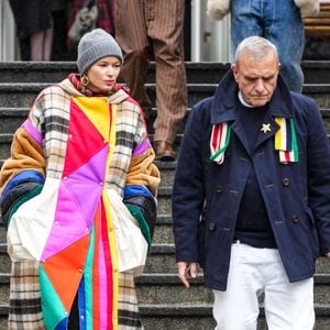 Pauline de Drouas et Jean-Charles de Castelbajac assistent au défilé Vivienne Westwood Womenswear Fall/Winter 2024-2025 dans le cadre de la semaine de la mode à Paris le 2 mars 2024 à Paris, France.