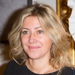 Amanda Sthers assiste à la remise de la « Médaille Vermeil » (« Médaille Vermeil de la ville de Paris ») à James Caan à l'Hôtel de Ville de Paris, le 6 décembre 2018, à Paris, en France. Photo de Nasser Berzane/ABACAPRESS.COM