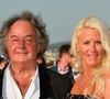 Gonzague Saint Bris est mort à 69 ans dans un accident de voiture en Normandie alors qu'il était avec sa compagne Alice Bertheaume. 

Gonzague Saint Bris et sa compagne Alice Bertheaume lors de leur arrivée pour la cérémonie de clôture du 31e Festival du Film de Cabourg. L'écrivain a trouvé la mort dans un accident de la route ; Alice, qui était au volant, a survécu. © Coadic Guirec / Bestimage
