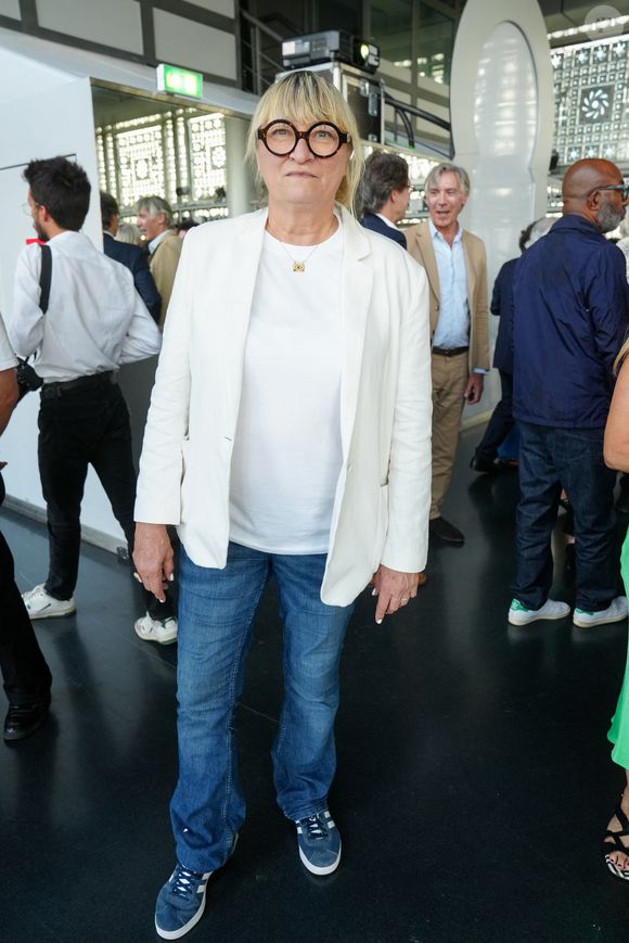 Christine Bravo au vernissage de l'exposition "Le mystère Cléopâtre" à l'Institut du Monde Arabe à Paris le 17 juin 2025.

© Anne-Sophie Guebey/Bestimage