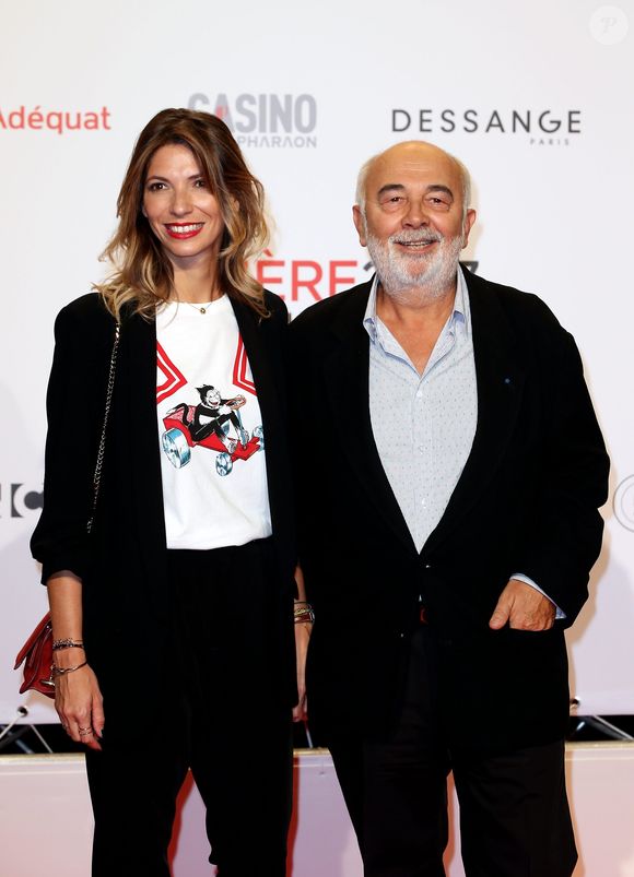 Gérard Jugnot et sa compagne Patricia Campi - Tapis rouge de la cérémonie d'ouverture du Festival Lumière  2017 au cours de laquelle Eddy Mitchell a reçu un hommage à Lyon, le 14 Octobre 2017
© Dominique Jacovides/Bestimage