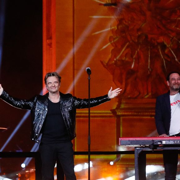 David Hallyday lors de l’émission "La grande soirée du 31 décembre de Paris" diffusée sur France 2 sur les Champs-Elysées à Paris, France, le 31 décembre 2024.  © Clovis-Tribeca/Bestimage