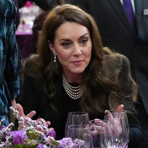 Le prince William, prince de Galles, et Catherine (Kate) Middleton, princesse de Galles, assistent à une cérémonie de commémoration des 80 ans de la libération du camp de concentration d'Auschwitz-Birkenau au Guildhall à Londres, le 26 janvier 2025.