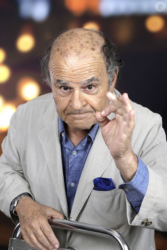 Portrait de Jean Benguigui lors de l'enregistrement de l'émission "Chez Jordan de Luxe" à Paris. Le 10 octobre 2023
© Cédric Perrin / Bestimage