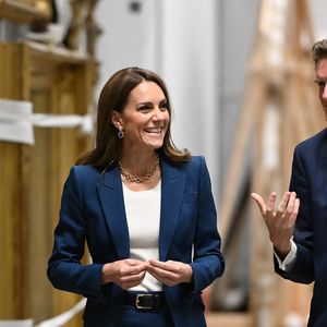 Catherine Kate Middleton, princesse de Galles, est en visite à la V&A East Storehouse à Londres le 10 juin 2025

© Eddie Mulholland / Pool / Burton via Bestimage