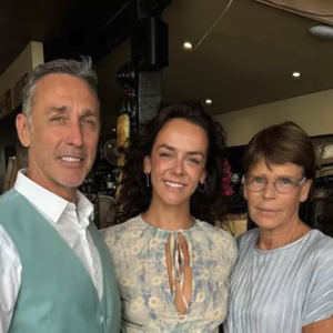 Pauline Ducruet, et ses parents, Daniel et Stéphanie au baptême de Victoire, la fille de Louis en septembre 2024.©Instagram