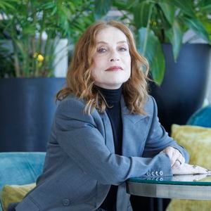 Le 8 avril 2026, Rome, Italie : Isabelle Huppert assiste au photocall pour le film "La femme la plus riche du monde" au Sofitel HTL Villa Borghese. © Emanuela Vertolli/SOPA Images via ZUMA Press / Bestimage Wire / Bestimage