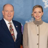 Le prince Albert et Charlène de Monaco s'offrent une parenthèse de Noël auprès des enfants