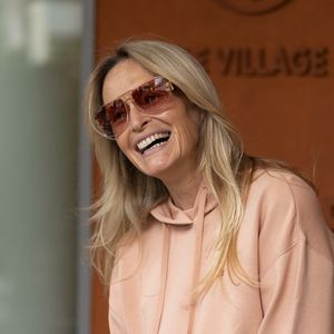 Estelle Lefébure au village lors des Internationaux de France de Tennis de Roland Garros 2025, à Paris, France, le 5 Juin 2025. 

© Jacovides-Moreau/Bestimage