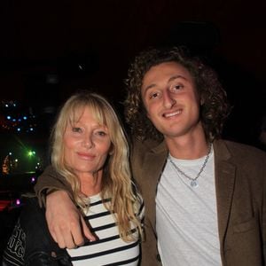 Le fils de Yannick Noah s’éclate pour la fête de la musique

Exclusif - Isabelle Camus et son fils Joalukas Noah - People à l'after au Pink à Paris, à l'occasion des 20 ans du club. BALDINI / BESTIMAGE