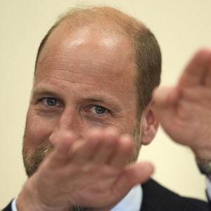 Le Prince de Galles s'adresse aux membres lors d'une visite à l'Institut de la Fédération nationale des femmes (WI) à Sunningdale, Berkshire, Royaume-Uni, le 8 septembre 2025, à l'occasion du troisième anniversaire de la mort de la Reine Elizabeth II. © Grant Alastair/PA Photos/ABACA