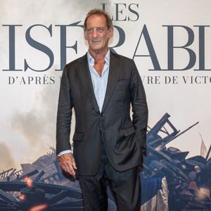 Vincent Lindon. Les acteurs du film *Les Misérables* du réalisateur français Fred Cavayé assistent à une projection en avant-première spéciale à l'UGC Ciné Cité de Bordeaux, en France, le 4 octobre 2026. Photo de Margot Le Gonidec/ABACAPRESS.COM