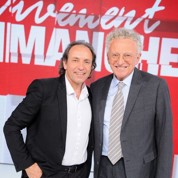 Exclusif - Nelson Monfort  et Philippe Candeloro - Enregistrement de l'émission "Vivement dimanche" au studio Gabriel, présentée par M.Drucker, et diffusée sur France 3 le 22 juin 2025. 
© Guillaume Gaffiot / Bestimage