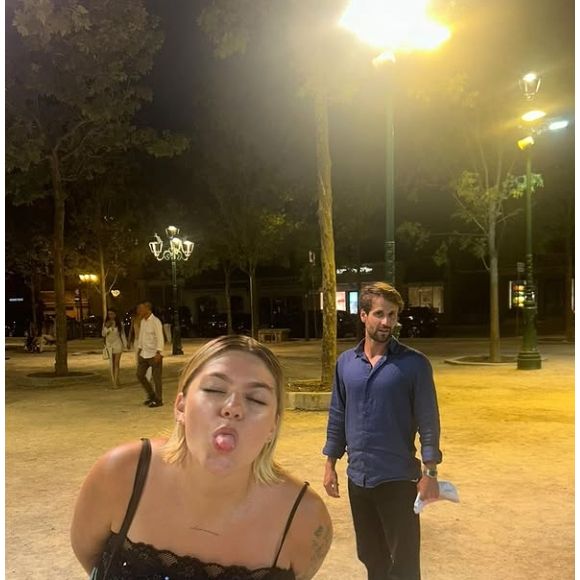 Louane immortalise ses vacances d'été sur Instagram. (Capture d'écran - Juillet 2025)