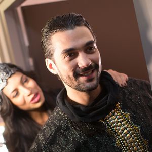 Une adorable attention qui prouve qu'il reste, sans conteste, le tout premier fan de sa moitié.
Exclusif - Zaho, Florent Mothe - Showcase de la comédie musicale "La légende du roi Arthur" à Paris le 10 avril 2015.