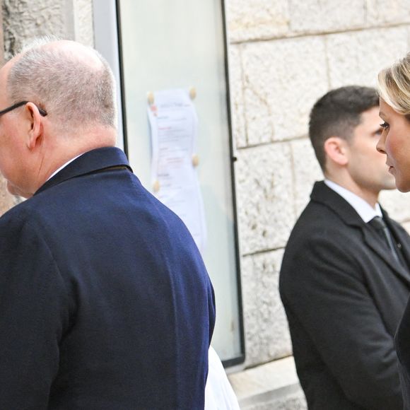Un rendez-vous qu'Albert et Charlene ne pouvaient pas manquer

Le prince Albert II de Monaco et la princesse Charlène de Monaco - Obsèques de Didier Guillaume (ancien ministre de l'Agriculture entre 2018 et 2020 et ancien Ministre d'Etat de Monaco 2024–2025) en la cathédrale Notre-Dame-Immaculée de Monaco le 23 janvier 2025. © Bruno Bebert/Bestimage
