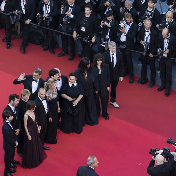 Solàn Machado-Graner, Theo Costa-Marini, Mathilde Roehrich, Valentin Campagne, Jonathan Turnbull, Dominik Moll, Léa Drucker, Gilles Marchand, Côme Peronnet, Sandra Colombo, Guslagie Malanda, Mathilde Riu, Stanislas Merhar - Montée des marches du film « Dossier 137 » lors du 78ème Festival International du Film de Cannes, au Palais des Festivals à Cannes. Le 15 mai 2025
© Olivier Borde / Bestimage