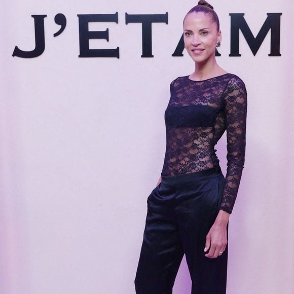 Noémie Lenoir - Les célébrités au défilé ETAM "Collection J'ETAM" lors de la Fashion Week de Paris (PFW) le 30 septembre 2025.

© Rachid Bellak / Bestimage