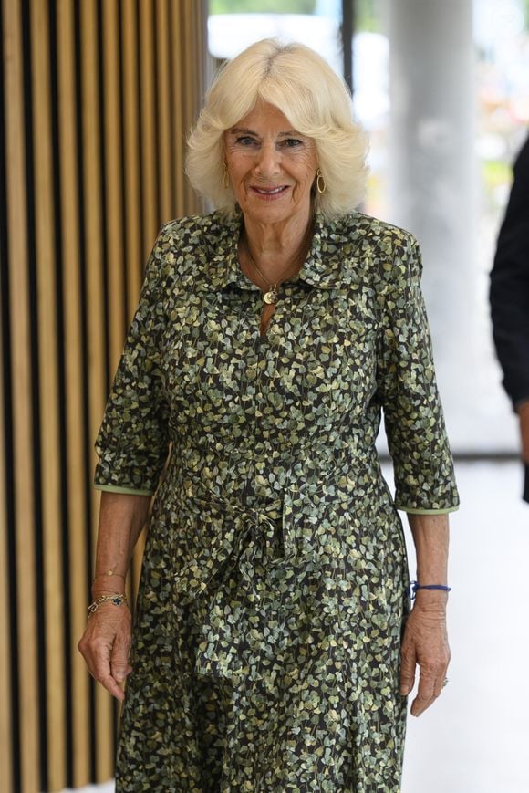 Info - La reine Camilla a écrit une lettre à Gisèle Pelicot - Camilla Parker Bowles, reine consort d'Angleterre, inaugure officiellement le nouveau centre de cancérologie Dyson au Royal United Hospitals de Bath, Royaume Uni, le 3 septembre 2024. Cover Images via ZUMA Press/Bestimage
